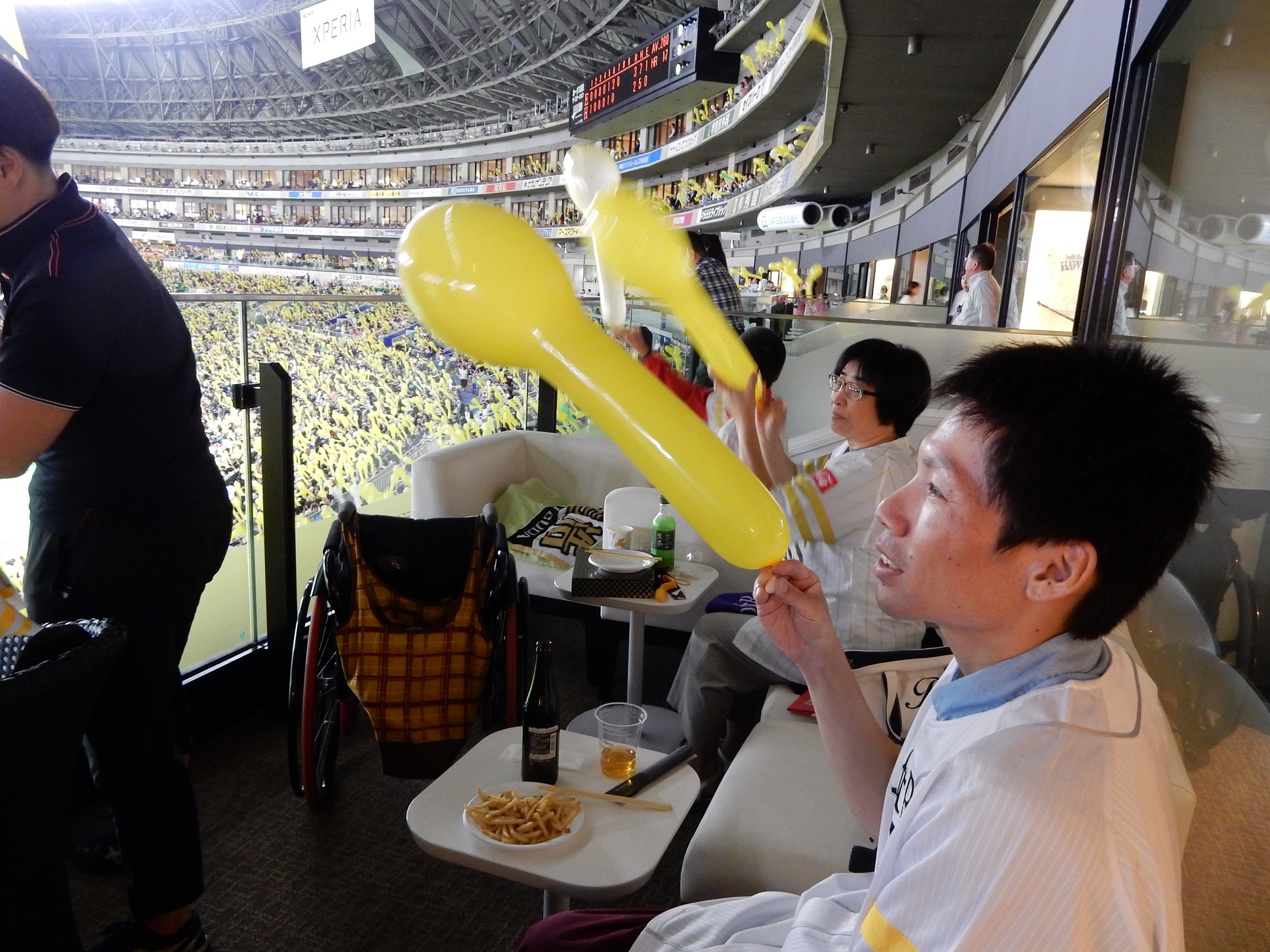 写真:ジェット風船を飛ばしました！
