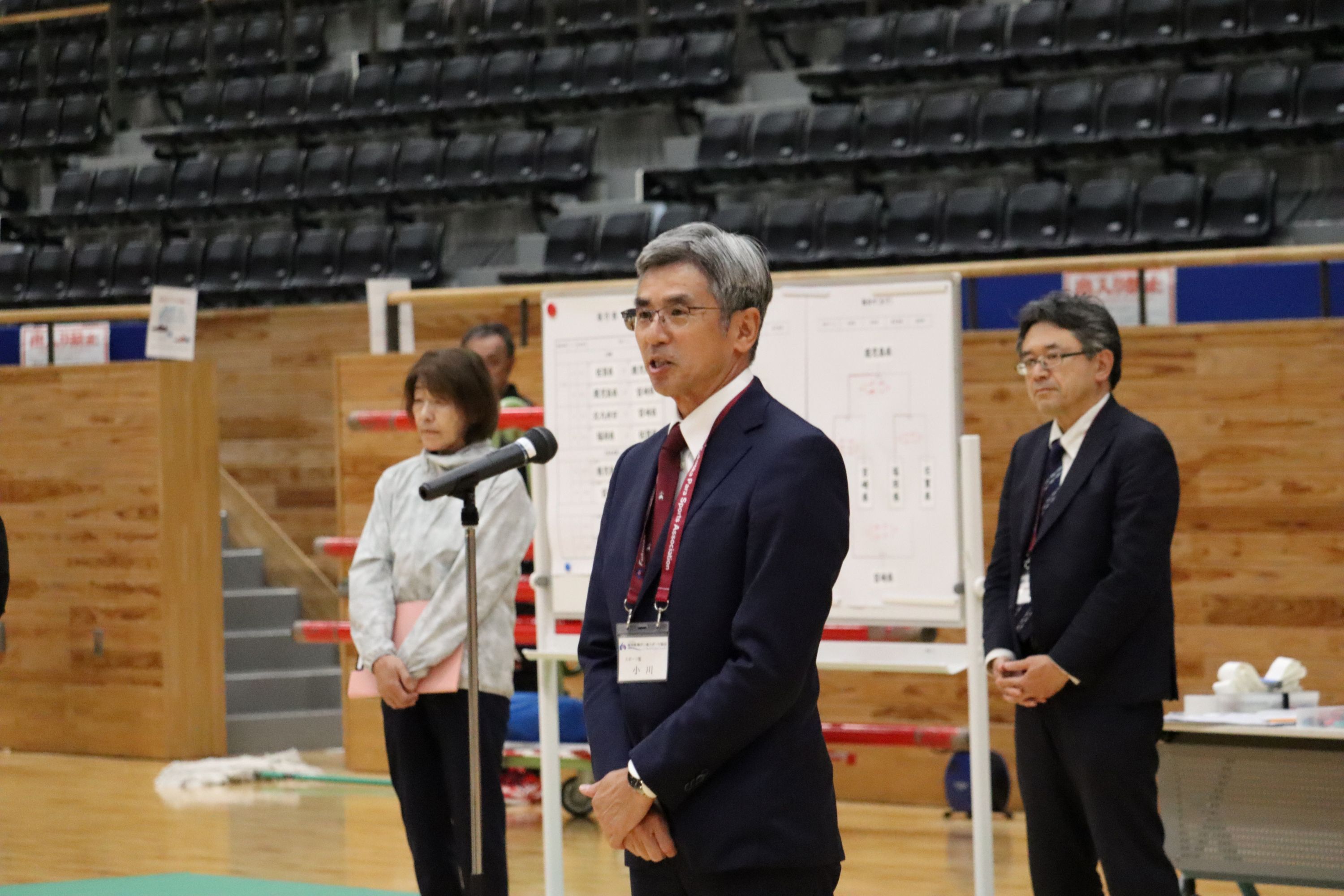 写真:閉会あいさつ